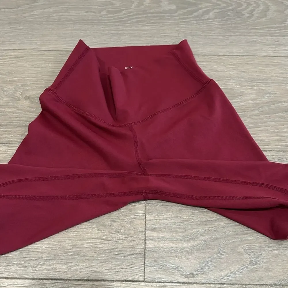 SAVVI Burgundy Wine Red Sienna Mid Rise Active Workout Running Biker Shorts Sz S